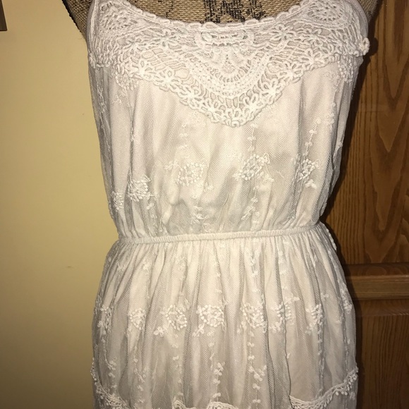 It’s Pink lace cream dress large adjustable strap - Picture 3 of 7